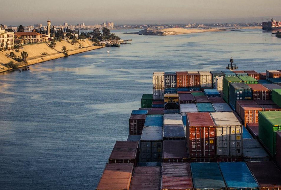 Image of a ship entering Guinea